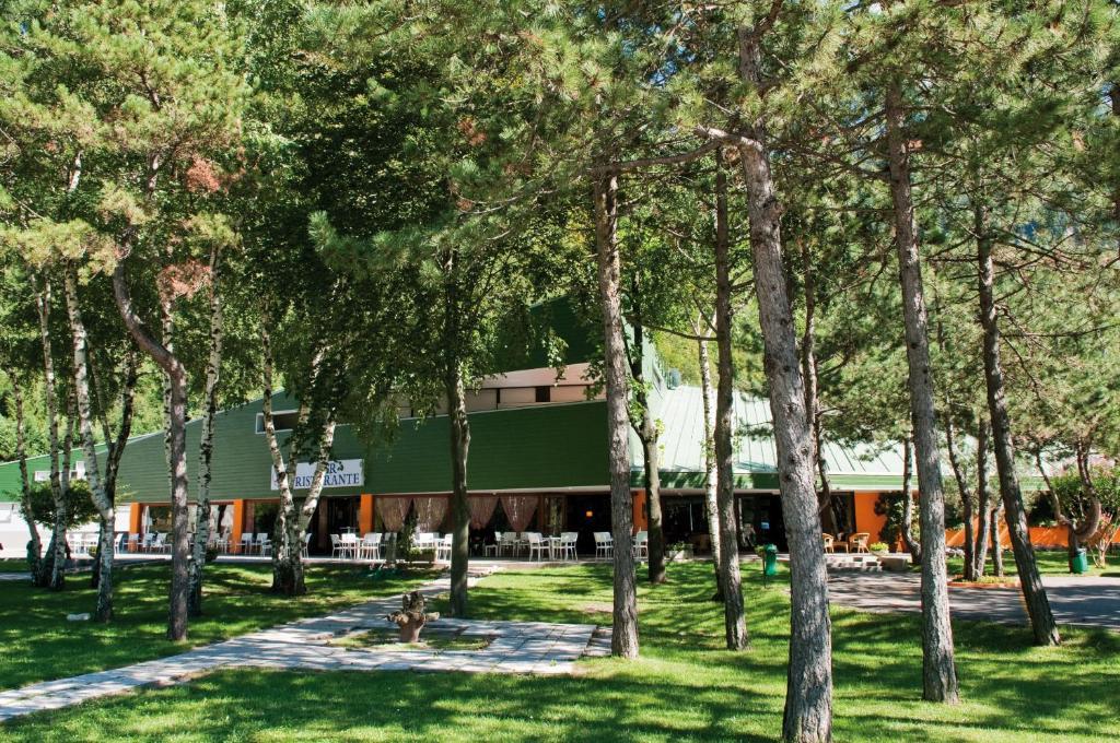 Hotel Carnia Venzone Exterior photo